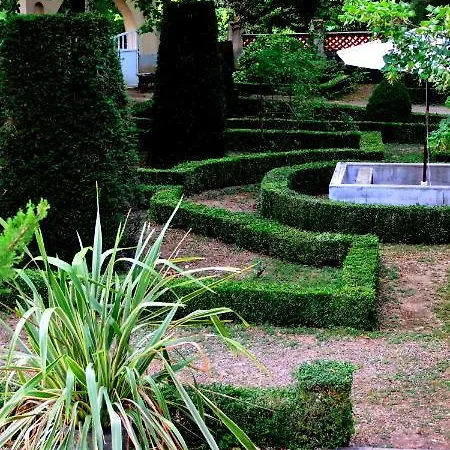 Domaine De Roques Bed & Breakfast Castres (Tarn)