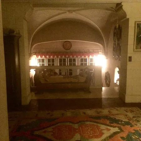 Bed and Breakfast Domaine De Roques